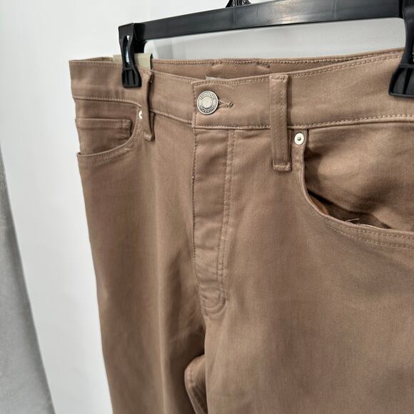 HUDSON NWT Faye Ultra High-Rise Flare Jean in Coated Chincilla // 31 - Picture 8 of 16